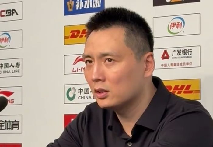 半岛体育入口-洛夫顿G4仅打两分钟，卢伟明确表示效果不佳，双小外压力大！|广厦|总决赛|古德温|发布会|伤病_新浪体育_新浪新闻